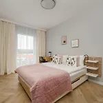 Michalczyka Stylish With Parking In The Center Of By Renters Wrocław