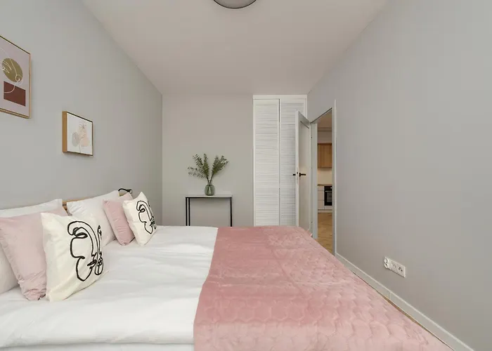 Apartment Michalczyka Stylish With Parking In The Center Of By Renters