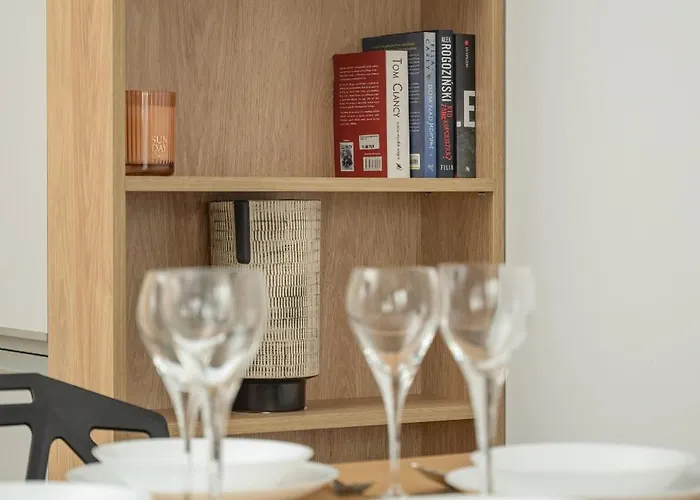 Michalczyka Stylish With Parking In The Center Of By Renters